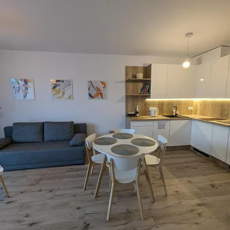 Cieplice Jadwigi 10 *